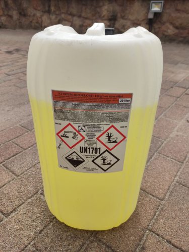 Nátrium-hipoklorit oldat (folyékony CL vegyszeradagolóhoz) 20 liter/kanna